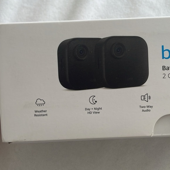 Blink doorbell and outdoor camera home security system - Picture 6 of 10